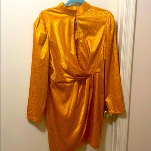 Puff sleeve silk dress